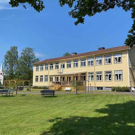 Albergue Kalvs Skolhus Exterior foto